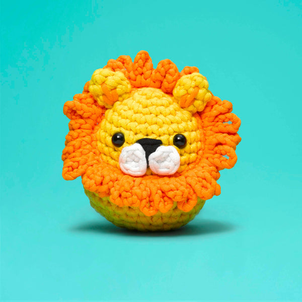 Sebastian the Lion Beginner Crochet Kit